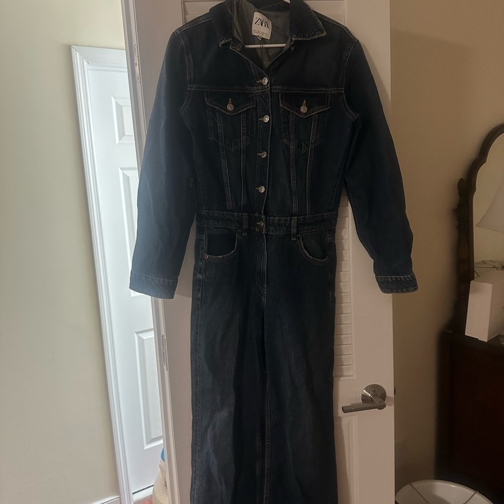 Brand new Zara Dark Blue Denim Jumpsuit - Picture 5 of 11